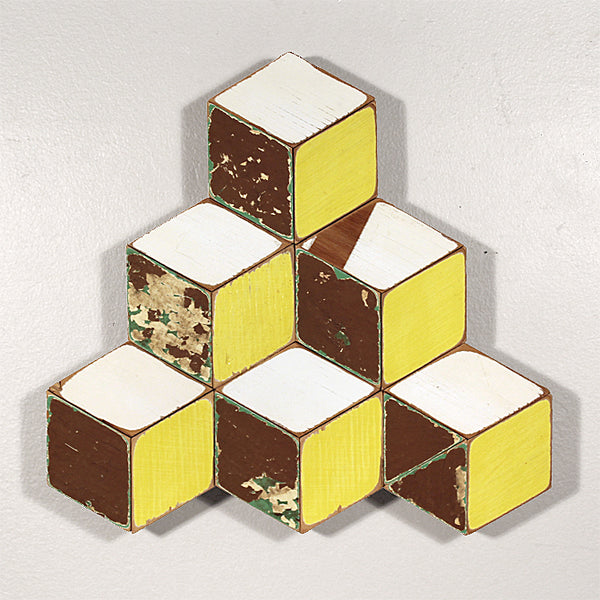 Stacked Cubes (Yellow)